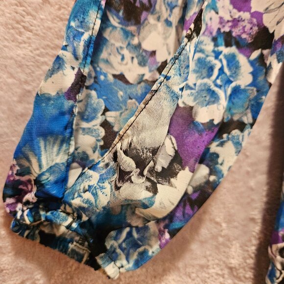 NWT JustFab Dress Womens XS Floral Bright Colorful Side Zip Black Lace Hi Lo Hem - Picture 10 of 16